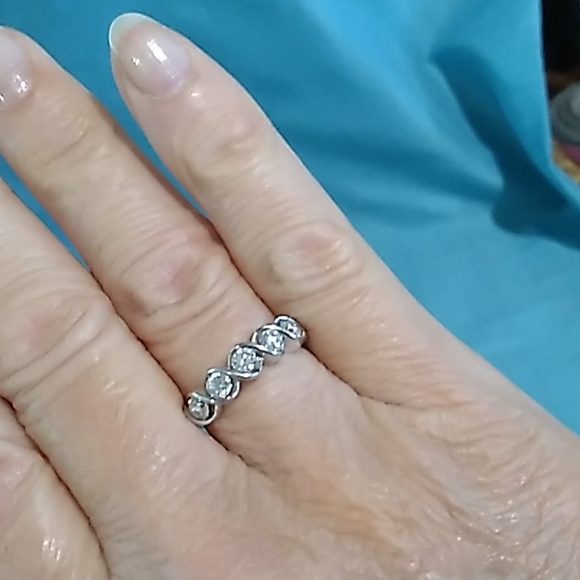 Sterling Silver 5-Stone Moissanite Ring - Picture 2 of 7